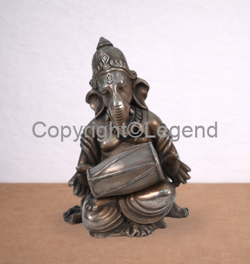 DSC_1738 Ganesh Plaing Dhol Brass Alloy - Image 1
